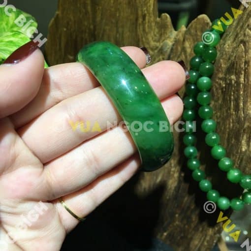 Vòng Tay Ngọc Bích Nephrite Jade Bản Liền (VT035) 3