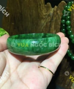 Vòng Tay Ngọc Bích Nephrite Jade Bản Liền (VT035) 13 Vòng Tay Ngọc Bích Nephrite Jade Bản Liền (VT035) 5