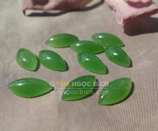 Mặt đá trang sức Ngọc Bích Nephrite Jade (VNB-MDTS012) 3